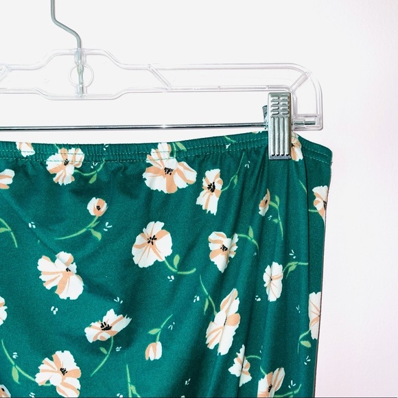 Francesca’s Miami Green Floral Print Cropped Strapless Jumpsuit Medium Women’s - Picture 2 of 9